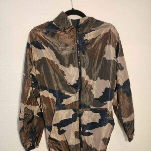 Wild Fable Camouflage Windbreaker Rain Jacket Womens Size M Zip Up Green Pockets